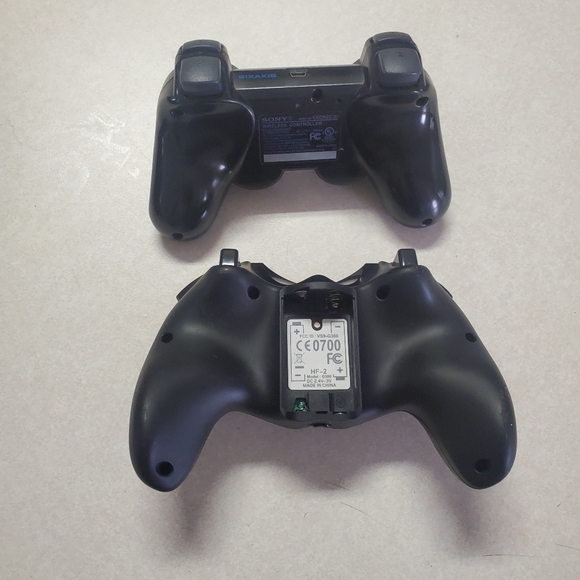 Sony PS3  Video Game Console - Picture 7 of 7